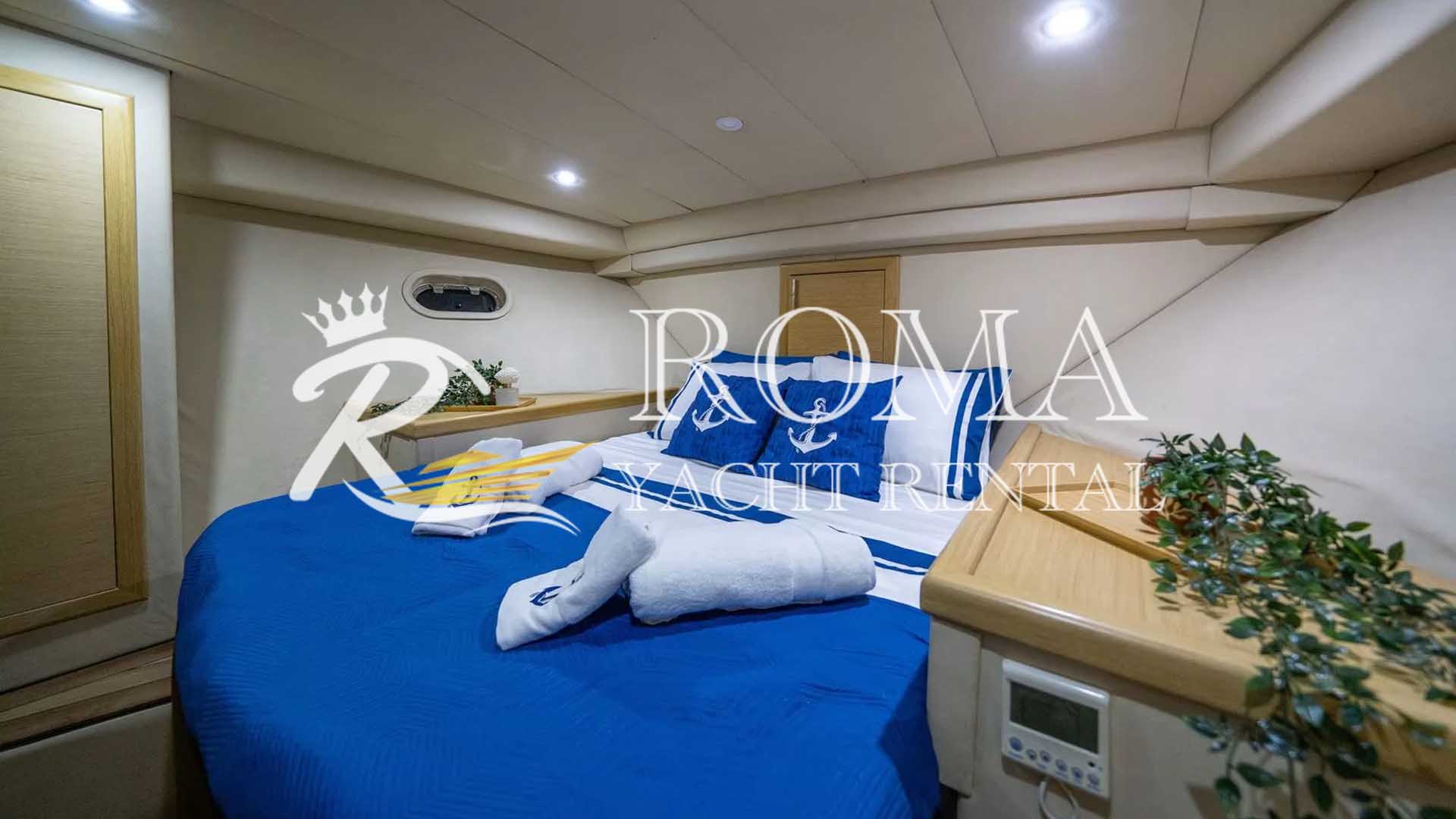 Moonlight-roma-yacht-rental-1